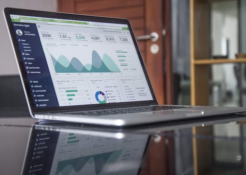 Cerdas Optimalisasi dan Menganalisis Kampanye Email Marketing Bisnis F&B Anda 5 photo 1460925895917 afdab827c52f - Cerdas Optimalisasi dan Menganalisis Kampanye Email Marketing Bisnis F&B Anda - 4